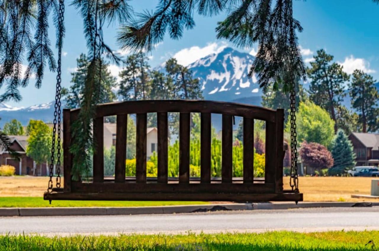 Left Coast Lodge - Pet Friendly シスターズ エクステリア 写真