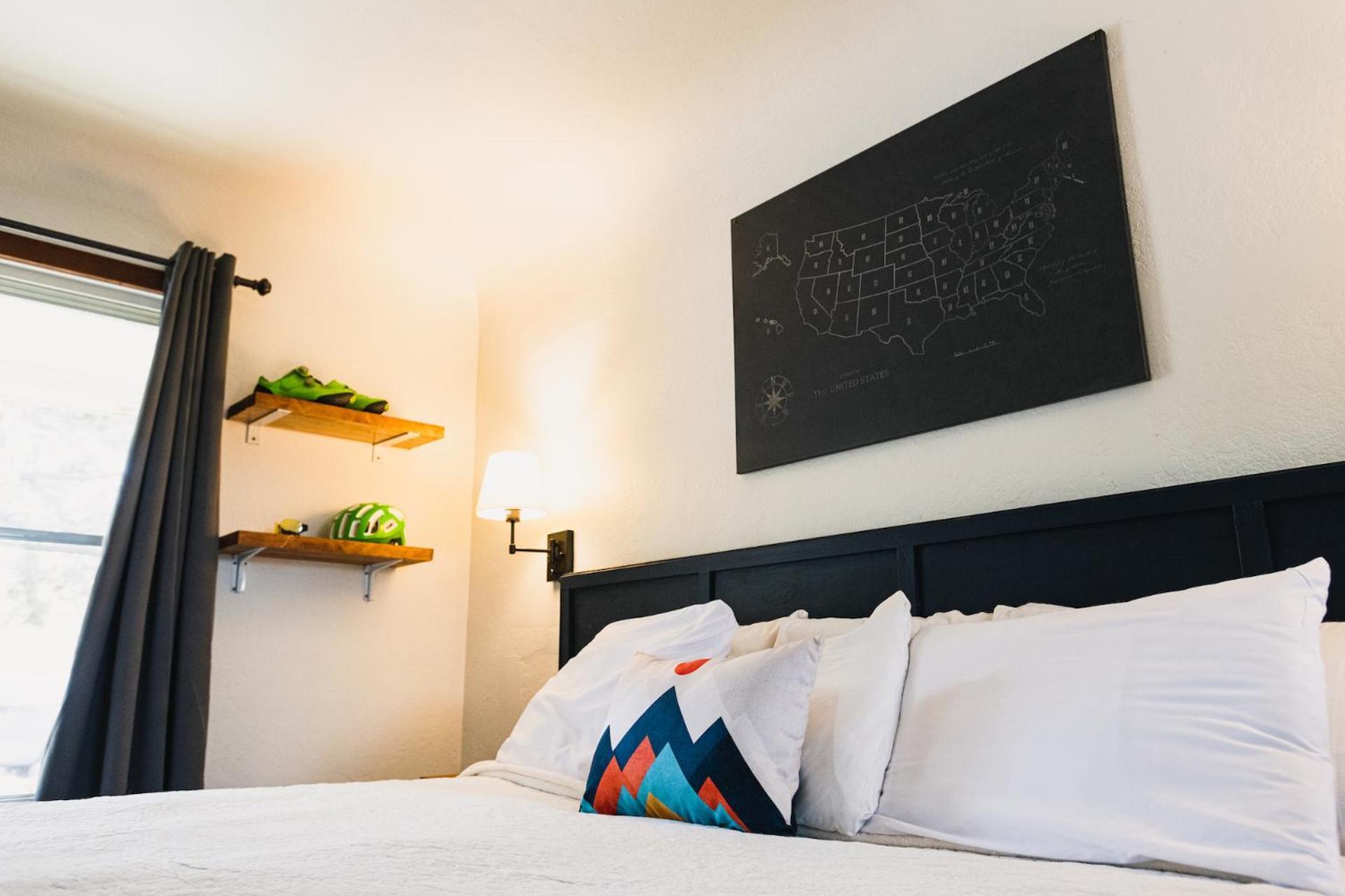 Left Coast Lodge - Pet Friendly シスターズ エクステリア 写真